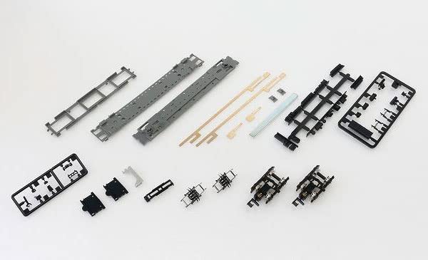 Greenmax N Gauge Underframe Bogie Set for Kumoyuni 81 (Kumoni 83 Series 100) - 1 Car (Non-Powered) 7515, Model Railway Supplies