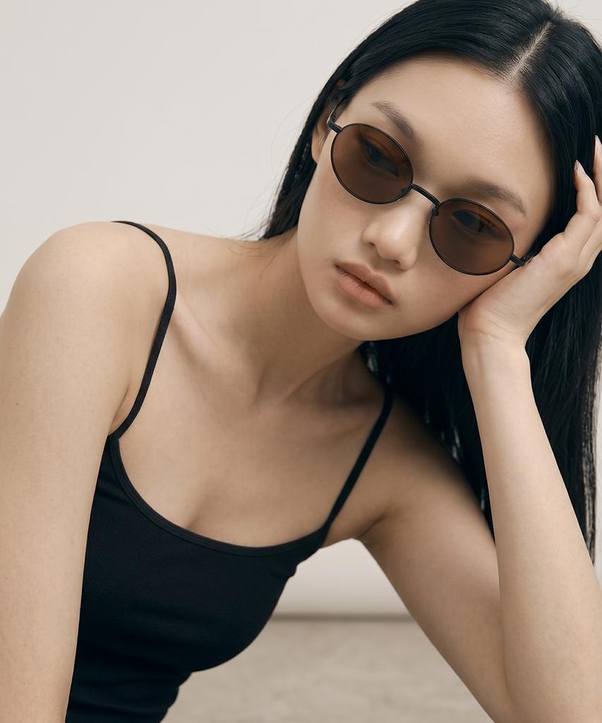Koe Unloved Black-Brown
