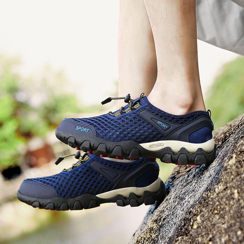 Men Outdoor Breathable Mesh Shoes Waterproof and Anti Slip Hiking Shoes Lightweight and Comfortable Sports Shoes Flip Flops Men