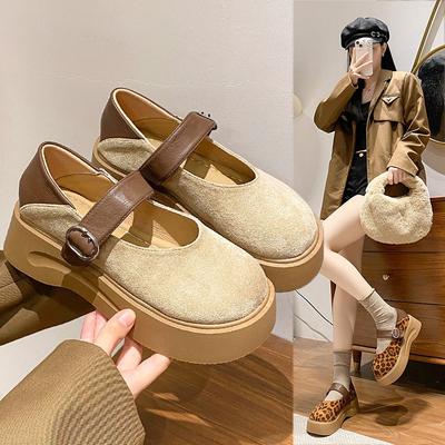 Неглубокие одинарные туфли осень маленькие на толстой подошве модные женские на толстой подошве новые женские