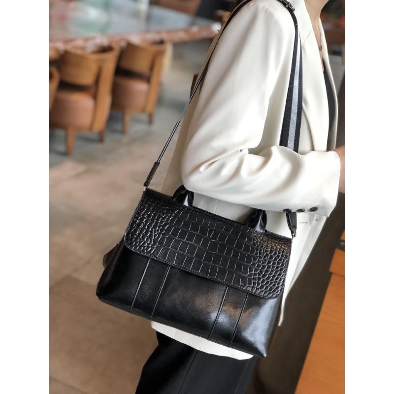 Высококачественная легкая роскошная женская сумка Sense Niche Design из натуральной кожи, весенняя сумка через плечо с широким ремешком, модная сумка для поездок на работу