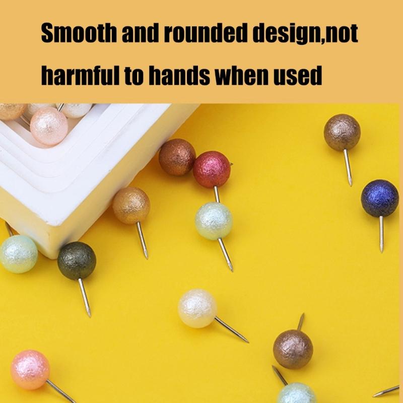 Кнопки-бабочки, кнопки-цветы, кнопки-практические карты, кнопки-постеры с собаками, декоративные кнопки, школьные канцелярские принадлежности