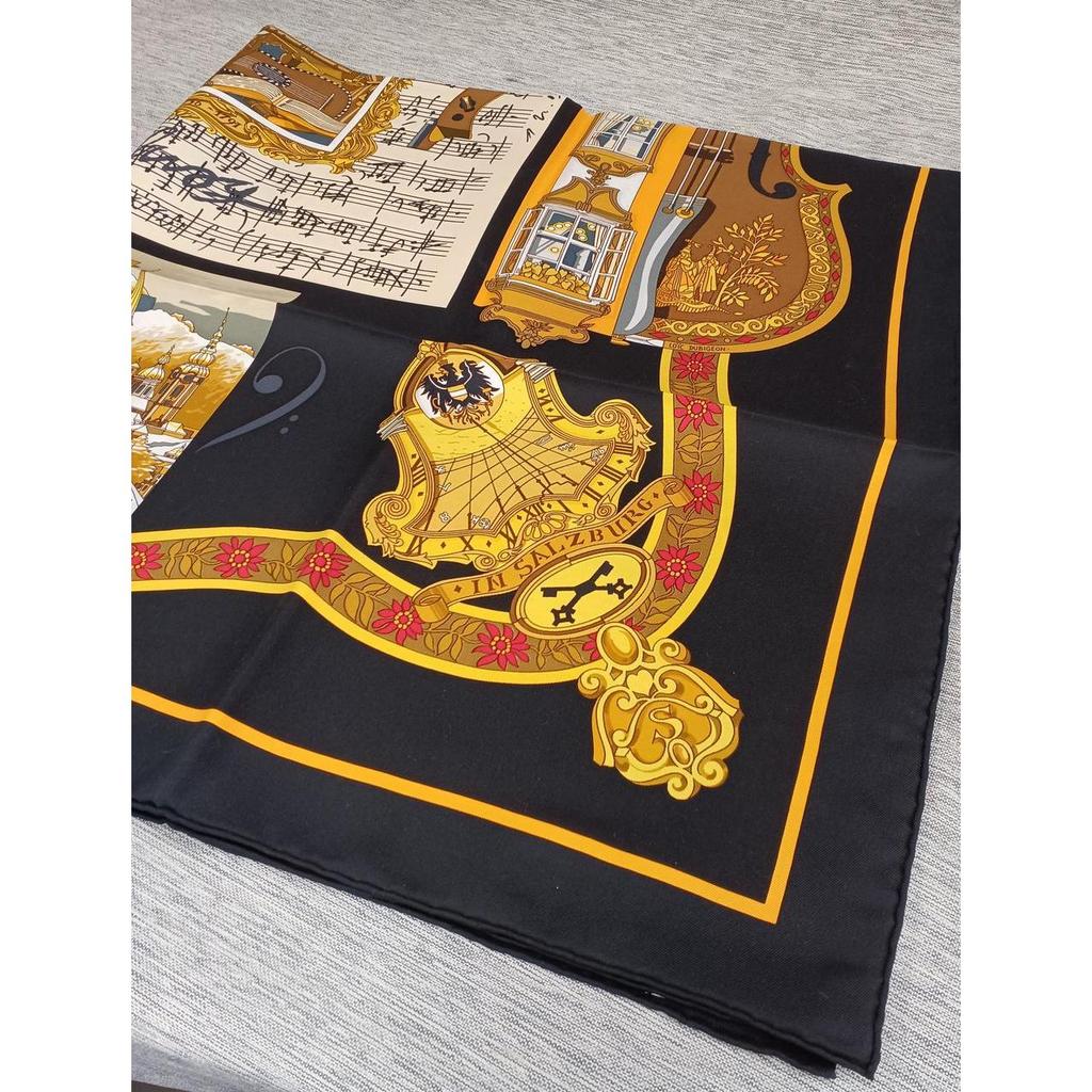 Б/у HERMES IN SALZBURG Платок-каре 90/Шарф