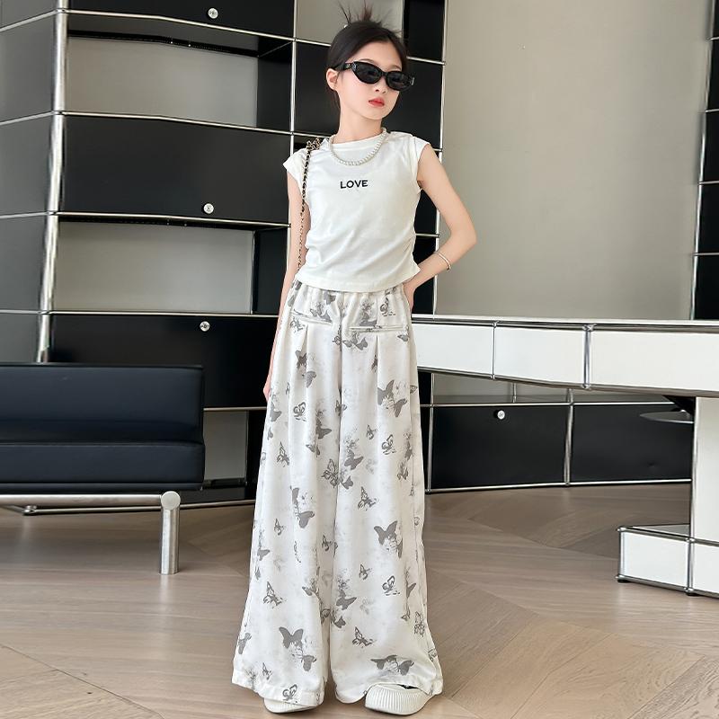 Girls' Summer Set: Short-Sleeve T-Shirt and Wide-Leg Pants