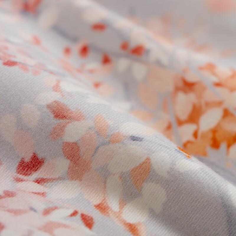 Mercury Home Textiles 'Qian Ying Ling Dong' All-Cotton Four-Piece Bedding Set