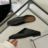 Модные женские тапочки SUOJIALUN 2025 Осень, женские тапочки с круглым носком, слипоны, женские повседневные мюли, обувь на плоской подошве, уличные сандалии для платья