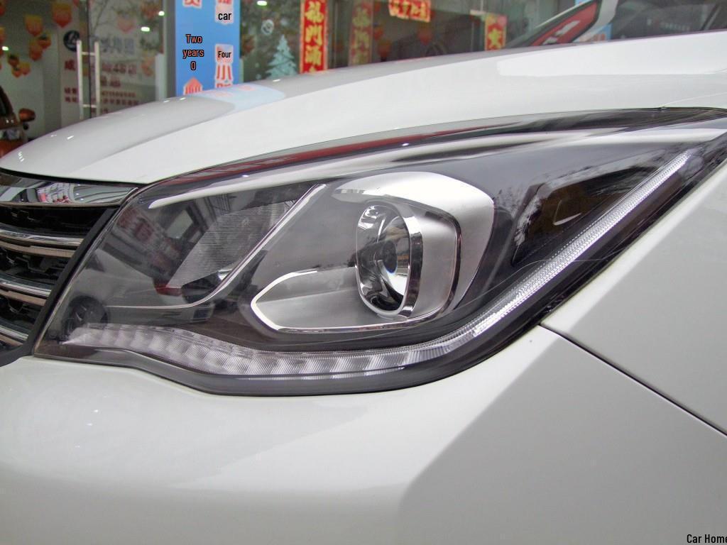 Совместим с 16 моделями: Крышка фары Dongfeng Fengshen A60 - Новая передняя комбинированная фара, корпус лампы