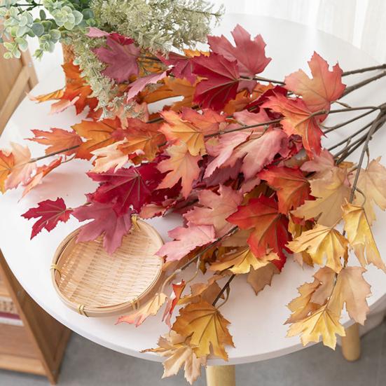 Artificial Maple Leaf Vibrant Color Simulation Plant Exquisite Realistic Maple Leaf for Home Party Decoration
