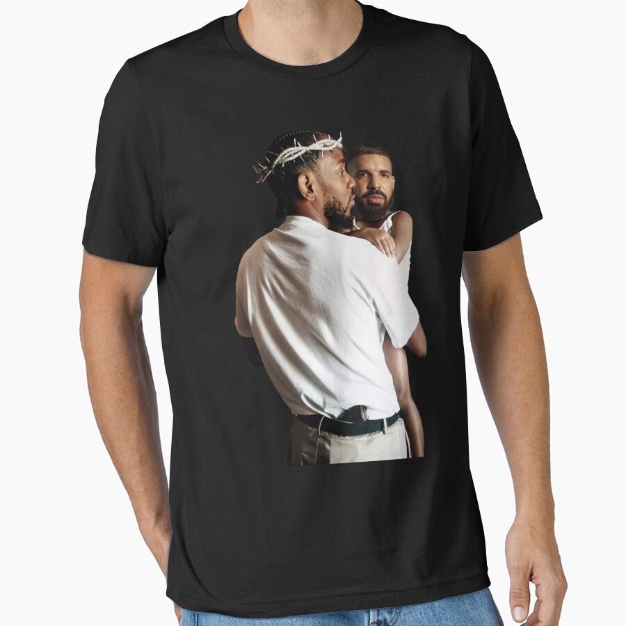 Kendrick Lamar Holding Baby Drake Essential T-Shirt