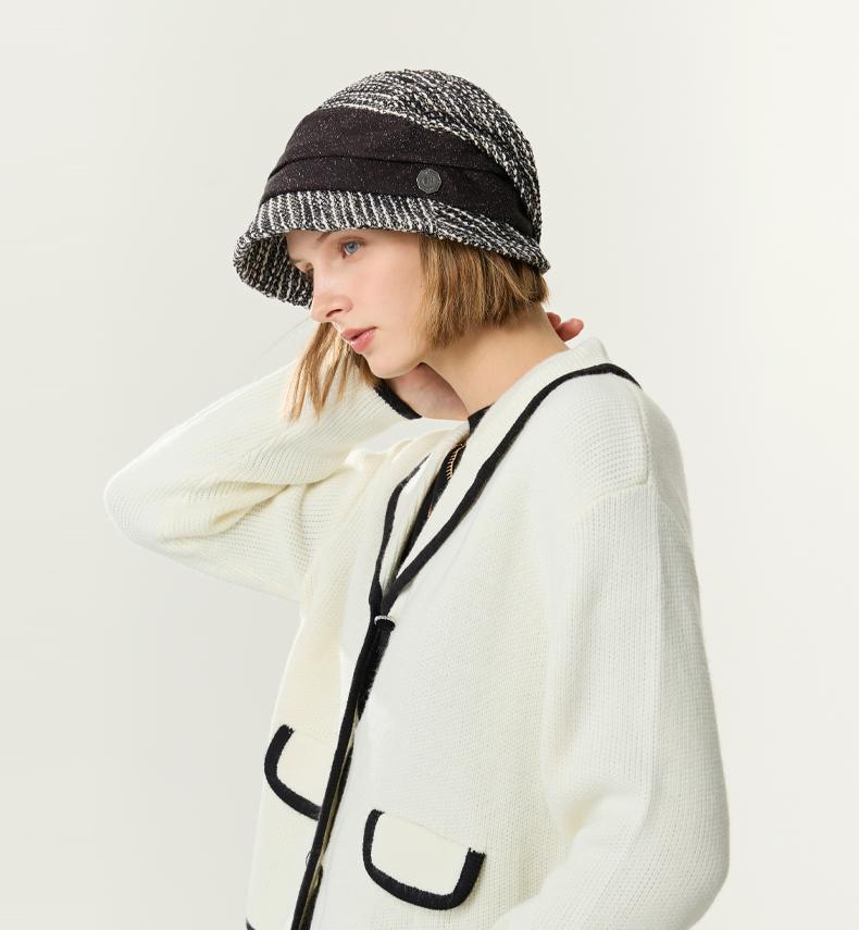 ELLE autumn and winter stylish fashion hat highlights face, small travel, warm and windproof brand fisherman hat