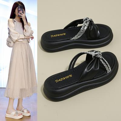 Женская обувь – Сандалии