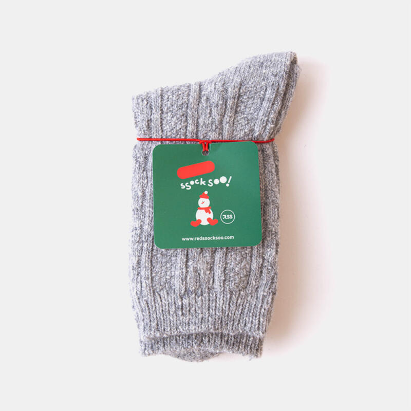 Unisex wool socks with a twisted pattern rssw041