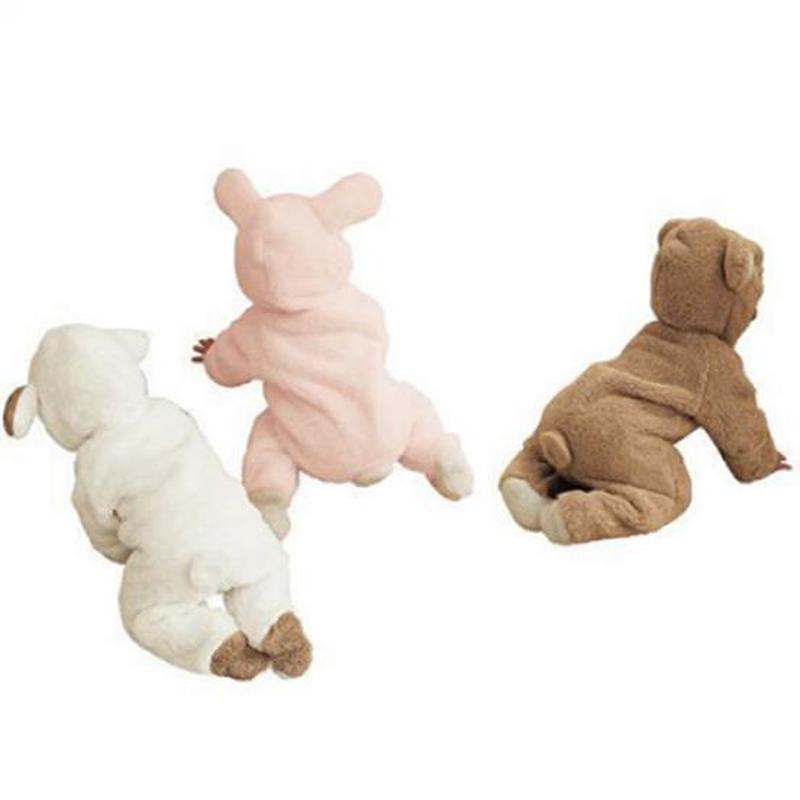 Милый плюшевый комбинезон для малышей