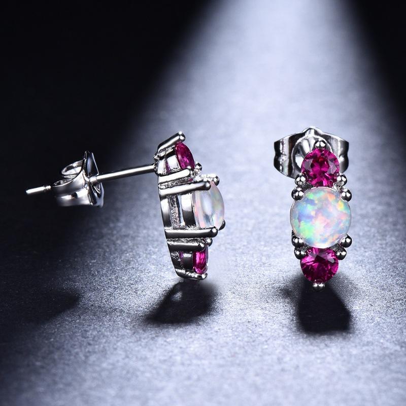 Internet celebrity simple cold wind's round opal with diamond stud earrings women's exquisite small jewelry