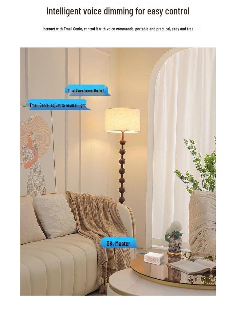 Американская ретро-торшер середины века с отделкой под орех и тканевым абажуром