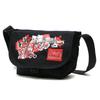 Genuine Messenger Bag MP1605JRART23 Casual Messenger Bag JR Canvas Art Print 2023 Black [Official]