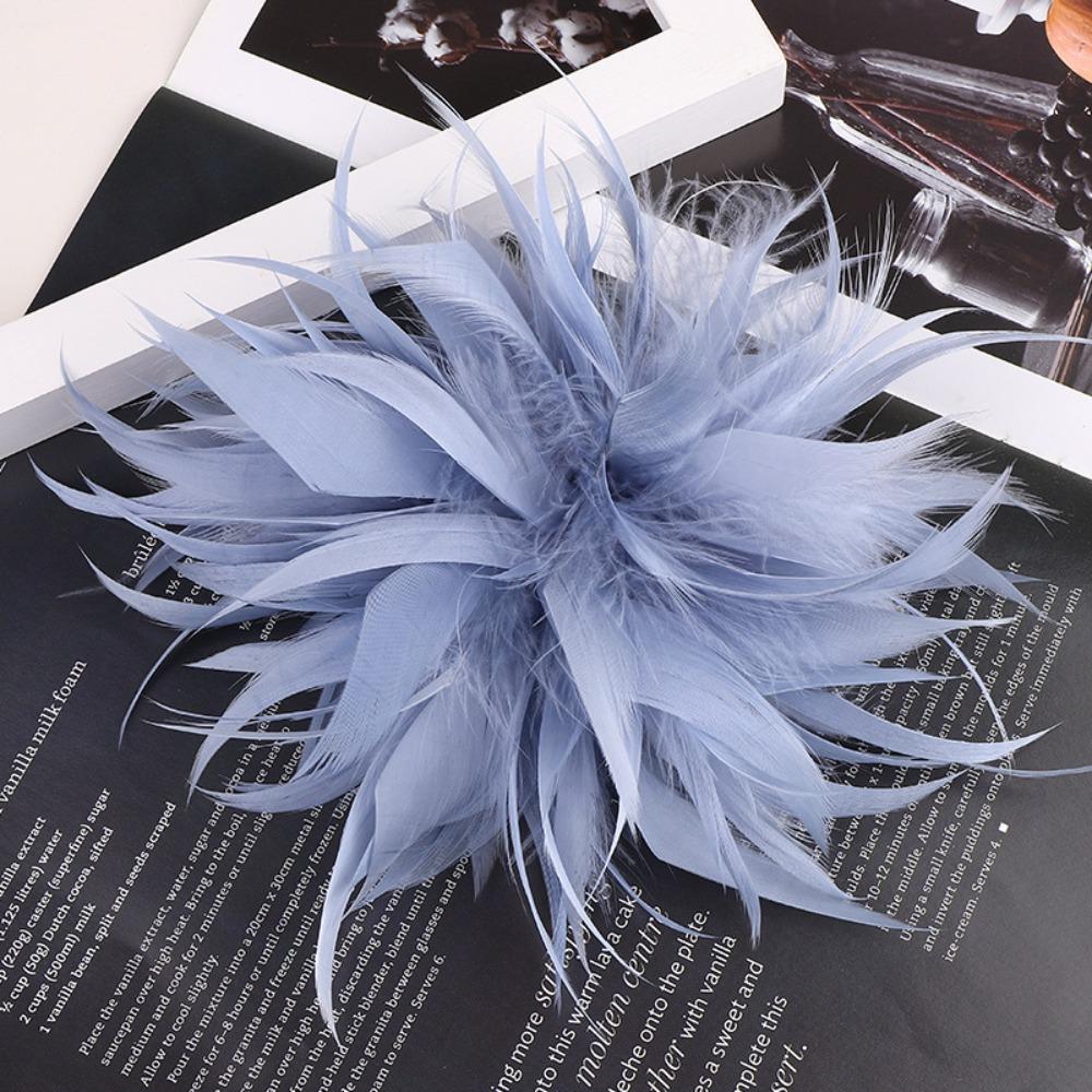 Elegant Flower Lapel Pins Multicolor Feather Badge Feather Corsage Brooches Jewelry Accessories