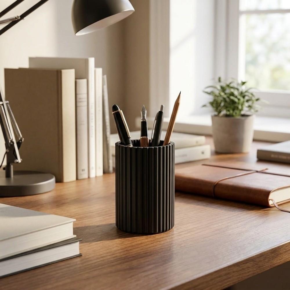 Minimalist Pencil Holder Plastic Desk Stationery Storage Makeup Brush Storage Jar Office Desk