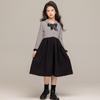 Осеннее платье для девочек в корейском стиле 2024 года с бантом и юбкой с воротником-рубашкой