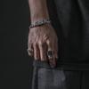 Квадратное массивное кольцо Sting925