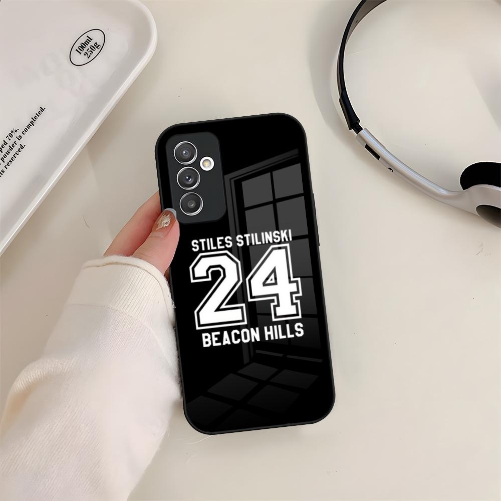 Чехол для телефона Teen Wolf Стеклянный Для Samsung S24 S23 S20 S25 S21 S22 Ultra Fe Plus A05 A06 A16 A26 A36 A56 Coque