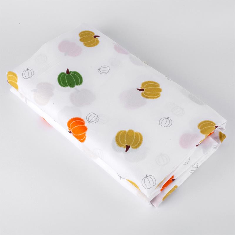 Пододеяльник из хлопка и шелка с внутренним наполнителем.