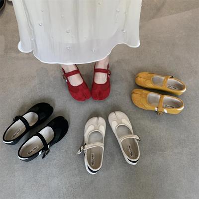 Модные женские туфли Мэри Джейн в стиле ретро красного цвета на весну 2025 года, увеличивающие рост, с дизайном «свиное копытце», слипоны с круглым носком, резиновая подошва, одинарные туфли