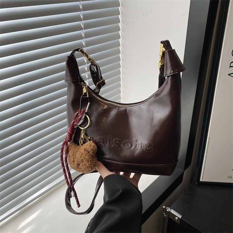 Niche bag women's new autumn and winter fashion popular high-end shoulder bag handbag crossbody dumpling bag