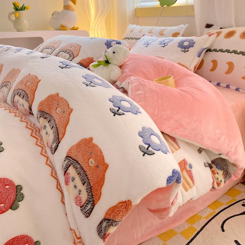 Snowflake Fleece Four-Piece Set, Thickened Milk Coral Fleece Quilt Cover, Double-Sided Fleece Quilt Cover, Bed Sheet, Bed Hat Three-Piece Set
