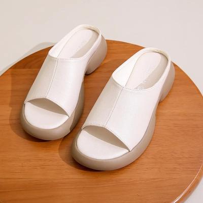 Сандалии женские 2024 летняя верхняя одежда шлепанцы женские плоские мягкие тапочки с ремешками домашние тапочки с толстой подошвой модная обувь для женщин