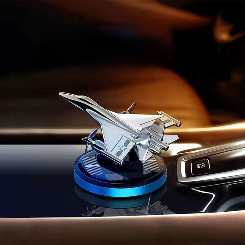 Вращающийся автомобильный освежитель воздуха в виде вертолета на солнечной батарее с датчиком освещенности