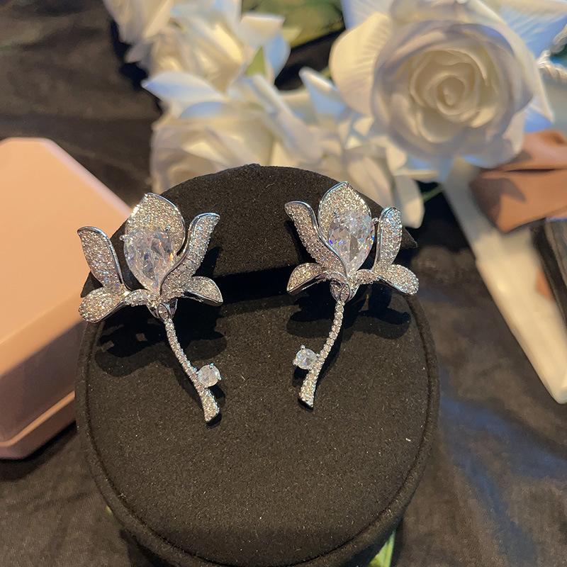 Ювелирные серьги, трехмерные серьги в виде цветка лилии класса люкс с цветной микро-инкрустацией