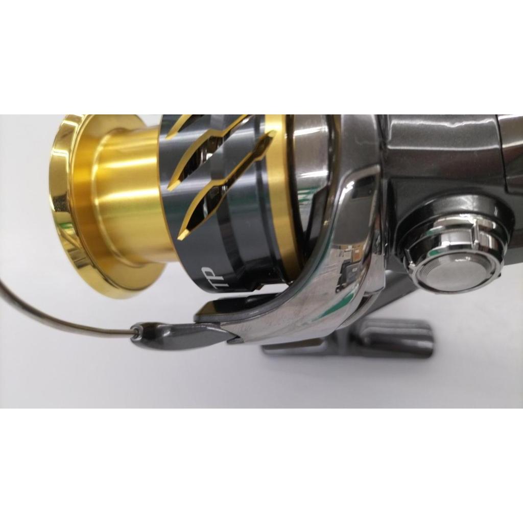 Used SHIMANO 20 Twin Power C3000XG-D Spinning Reel