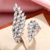 Huitan Модное регулируемое кольцо с перьями для женщин Свадебная вечеринка Сверкающие кольца с кубическим цирконием Сплав цинка Цвет Дропшиппинг Циркон