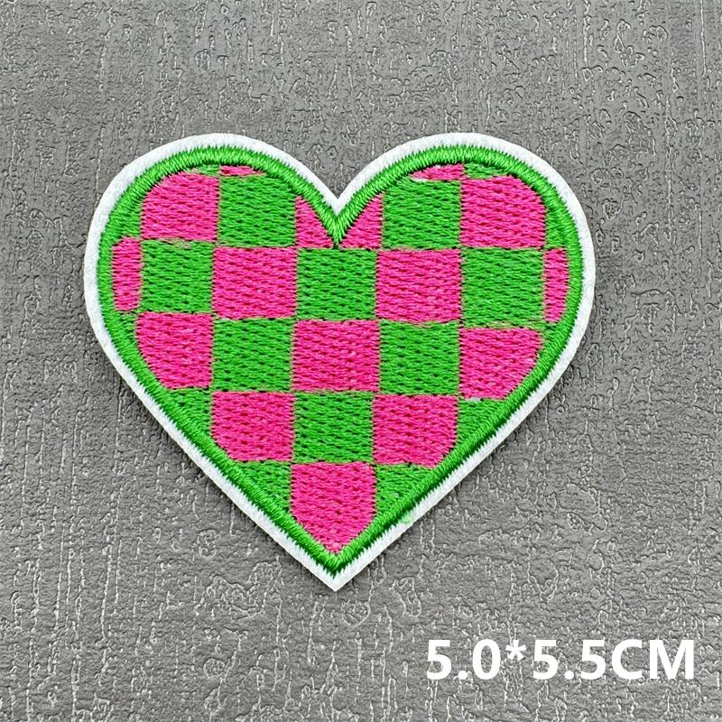 Милые мультяшные маленькие вышитые нашивки для одежды Candycherry Наклейки-нашивки на одежду, приклеиваемые утюгом, Термонаклейки, Значки