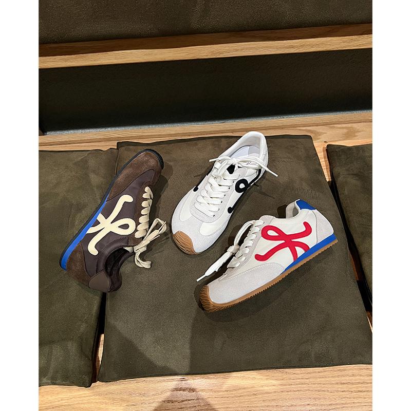 [Скрытое увеличение внутренней высоты на 4 см] Lan Cabinet кроссовки на толстой подошве для увеличения роста, немецкие тренировочные кроссовки для женской коллекции весна 2025, повседневная доска Forrest Gump