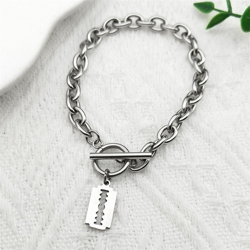 Hip Hop Razor Blade Shape Bracelet For Women Men Stainless Steel Silver Color Pendant Ot Buckle Bracelet Fashion Jewelry