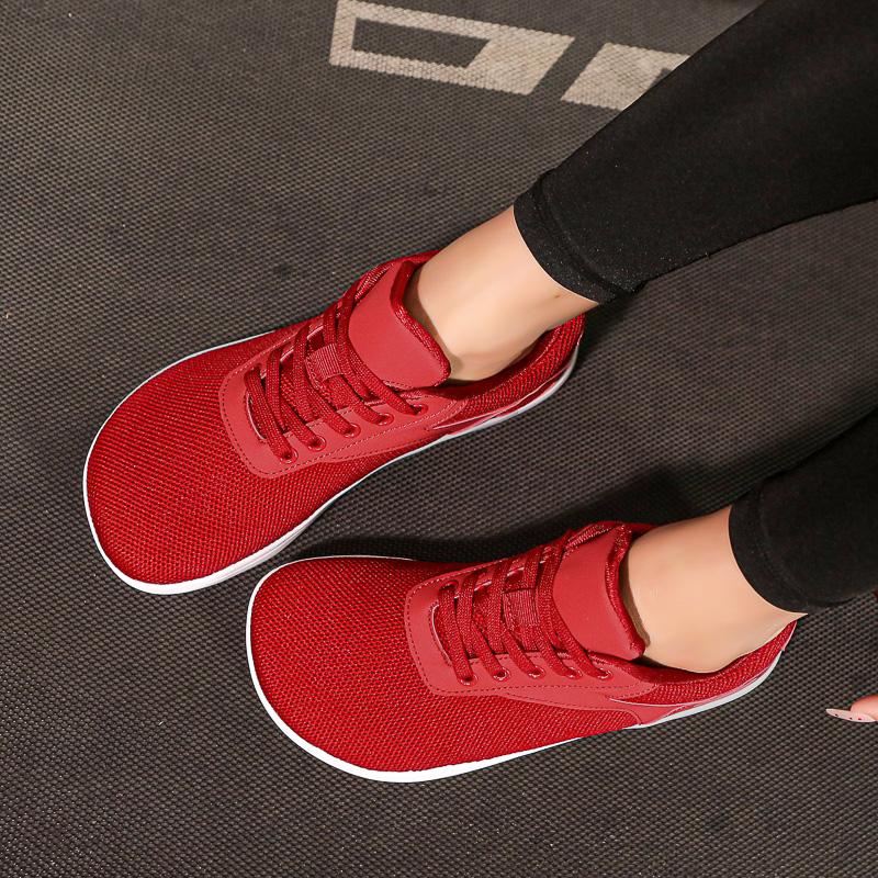 Мода 2024 года, повседневная обувь с широким носком, летняя обувь на плоской подошве для женщин, женская обувь для отдыха на открытом воздухе, минималистская обувь для бега, упражнений, ходьбы, спорта