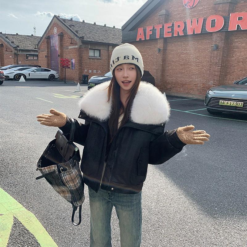 Womens Short Down Cotton Coat With Lamb Fur Collar Winter Elegant Slim Fit Outerwear Small Frames