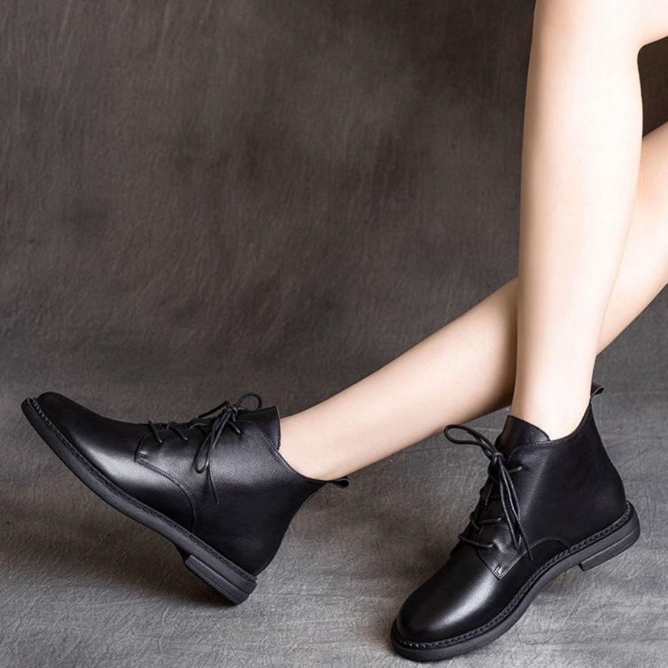 Модные женские ботильоны на меху, кожаные женские короткие туфли на плоской подошве черного цвета, удобные и элегантные, большого размера, теплая обувь, новинка