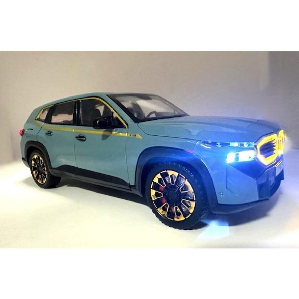 BMW XM Внедорожник 1:Литая модель автомобиля в масштабе 1:24