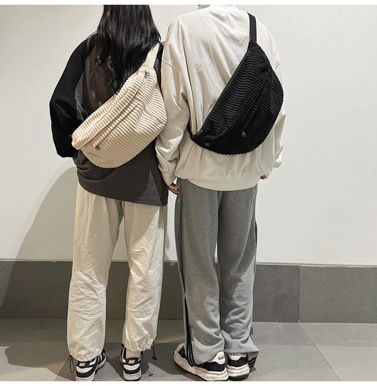 Unisex Large Capacity Crossbody Bag: Versatile Chest, Waist, and Shoulder Bag for Students.