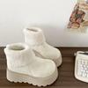 Женская мода универсальные удобные бархатные северо-восточные теплые хлопковые туфли маленькие с толстой подошвой зимние ботинки 2025 зима новая сенсация