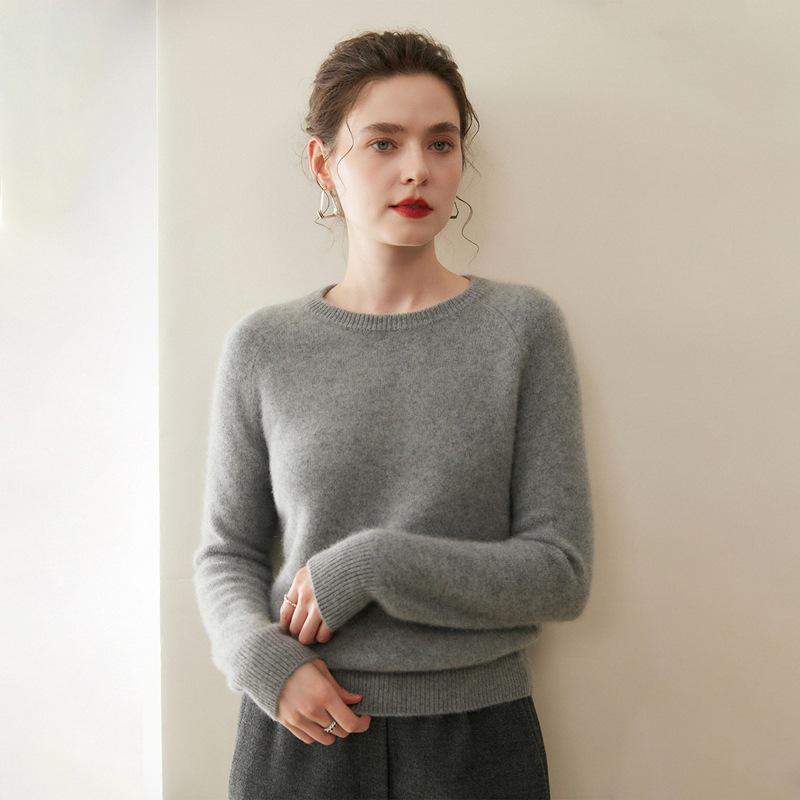 Women's 100% Pure Cashmere Round Neck Sweater - Solid Color, Slimming, Long Sleeve, Versatile Knitwear for Autumn/Winter.