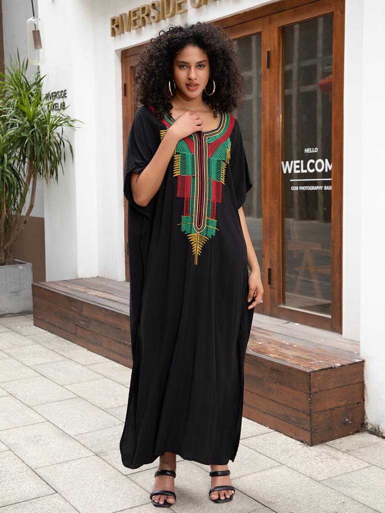Beach Kaftans Black Embroidery Middle East Women Maxi Dresses Summer Holiday Bathing Suits