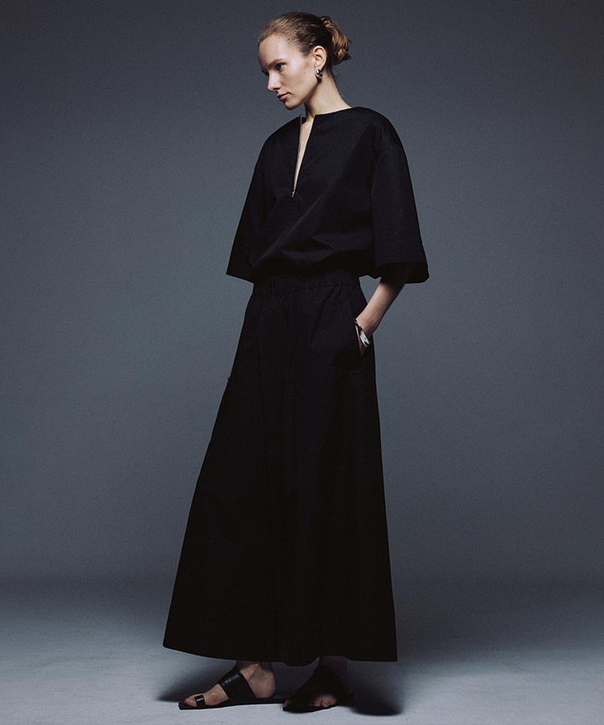UMARMUNG Extra Long Staple Cotton Zipper Front Pullover_Black