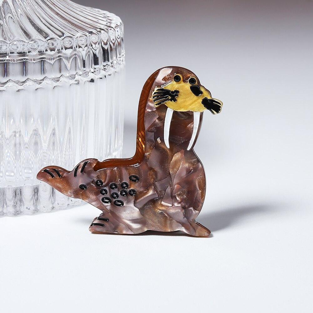 Blucome Акриловые броши ручной работы с изображением животных для женщин и мужчин, милые сидящие домашние животные, повседневная вечерние брошь, булавка, подарки, ювелирные аксессуары