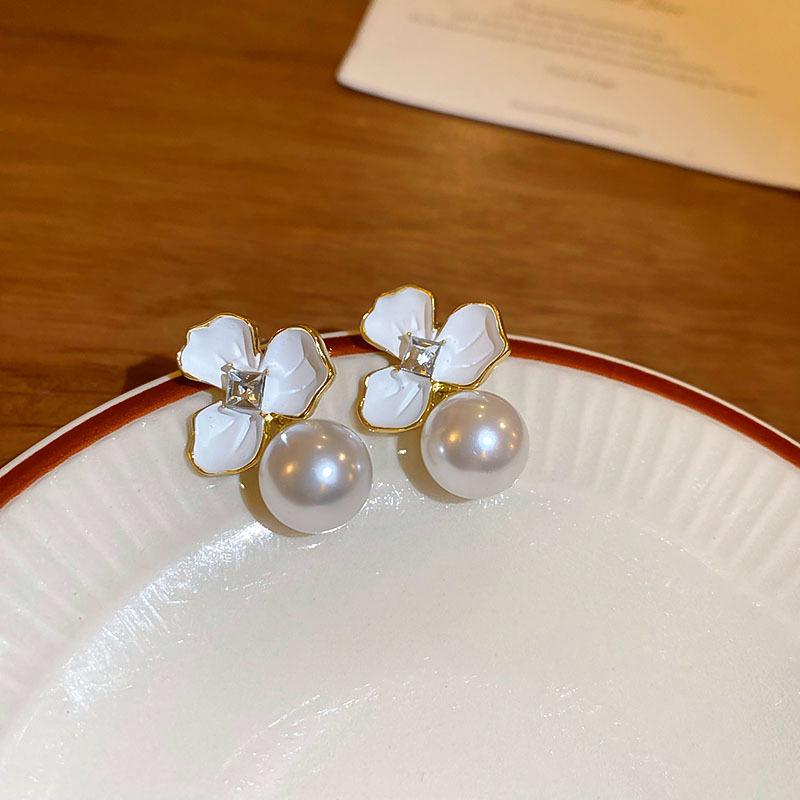 Серьги-кисточки из циркона и жемчуга «Серебряная игла» - Элегантный ретро-дизайн для женщин