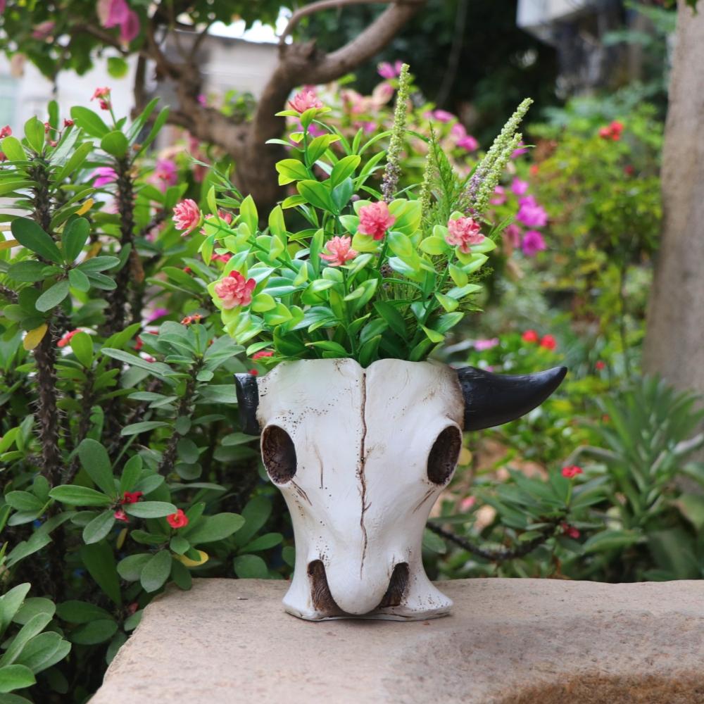 Resin Bull Head Skull Flower Pot Home Garden Decoration Planter Container Desktop Creative Retro Bull Head Statue Vase Ornament