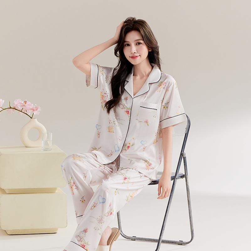 Pajamas women's ice silk summer thin short sleeves high-end Mother's Day mother silk gifts can be worn outside loungewear set